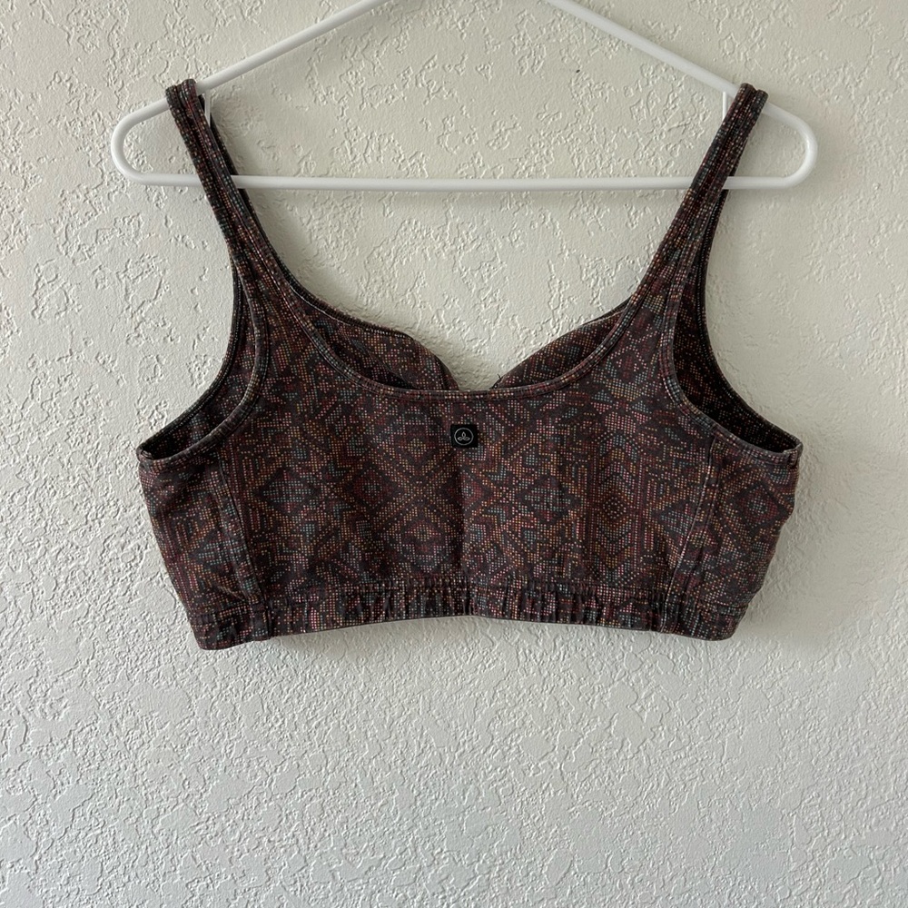 Patterned Crop Top - Picture 3 of 3